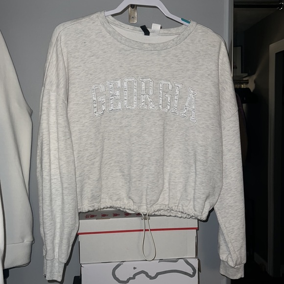 cropped sweater - Picture 2 of 8